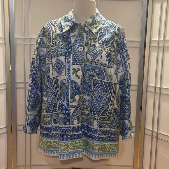 Coldwater Creek Jackets & Blazers - COLDWATER Creek Size 18W Casual Blazer 100% Cotton Embroidered Waist
